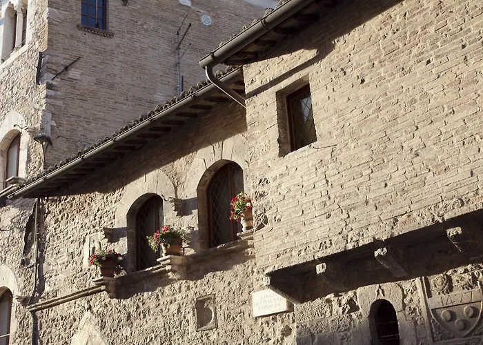 Loggia Dei Maestri Comacini Apartment